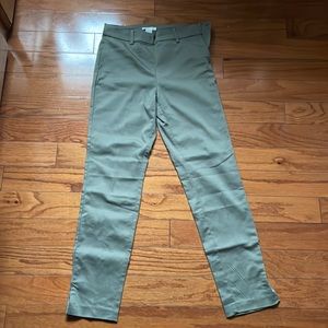 H&M Green Women Form Fitting Trousers